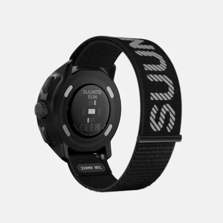 suunto-run-all-black-perspective-rear-